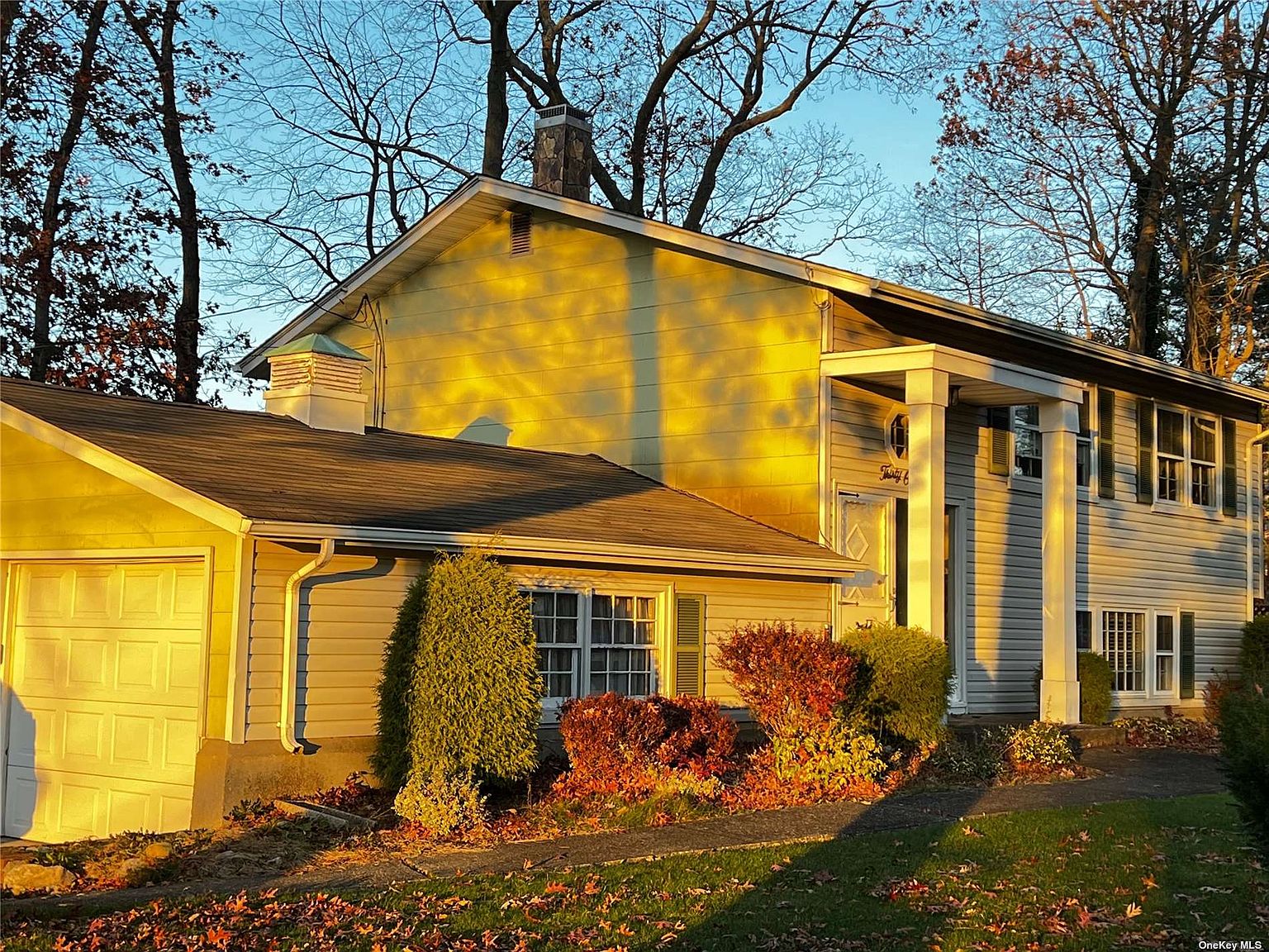 31 Sycamore Avenue, Lake Grove, NY 11755 Zillow