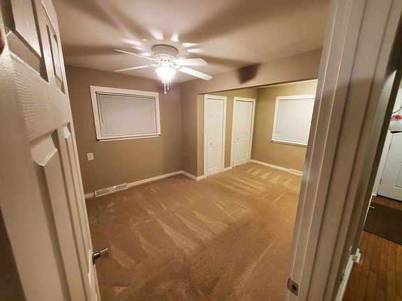 4th image of 2885 Central Blvd