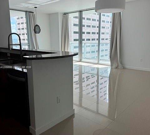 3rd image of 300 S Biscayne Blvd #T-2416