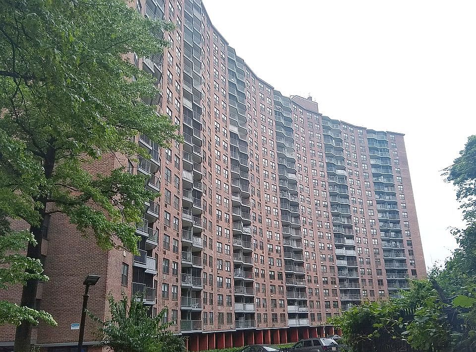 1st image of 9060 Union Tpke APT 15F