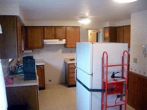 4th image of 590 Highland Dr