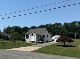 1175 Strawberry Ave, Vineland, NJ 08360