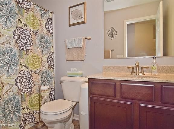 4th image of 1641 Dogwood Ln