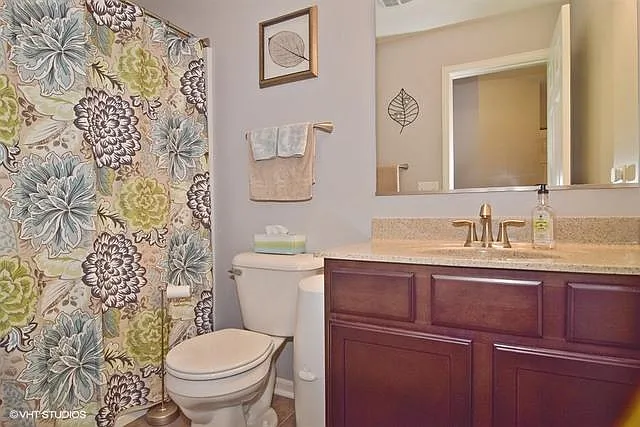 1641 Dogwood Ln — Photo 4