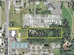 13809-13811 Meridian Ave S, Puyallup, WA