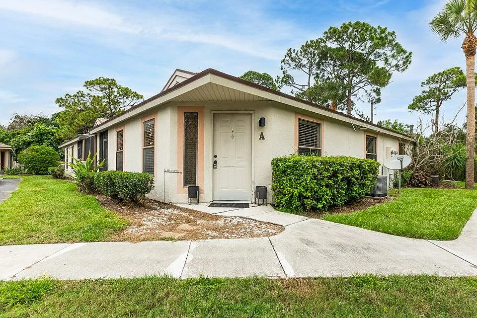 2 bed, 2.0 bath, 1005 sqft, $1,795 — Photo 1