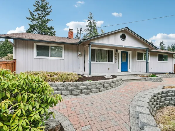8403 NE 138th Street, Kirkland, WA 98034