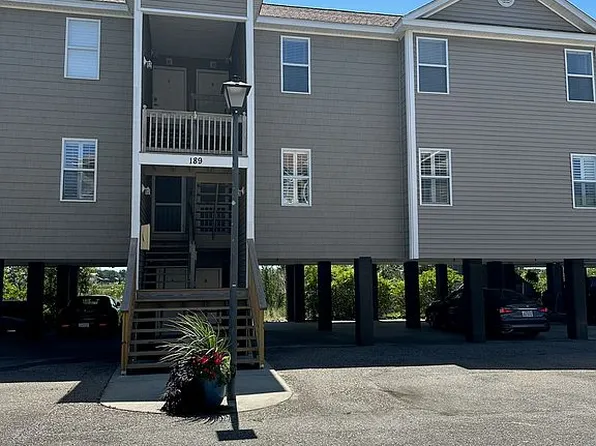 189 S Cove Pl #B, Pawleys Island, SC 29585
