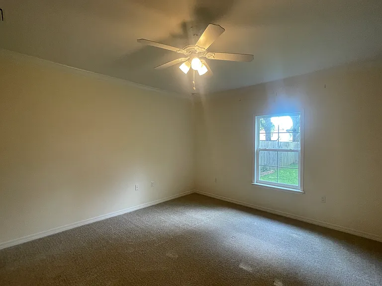 1578 Hickory St — Photo 12