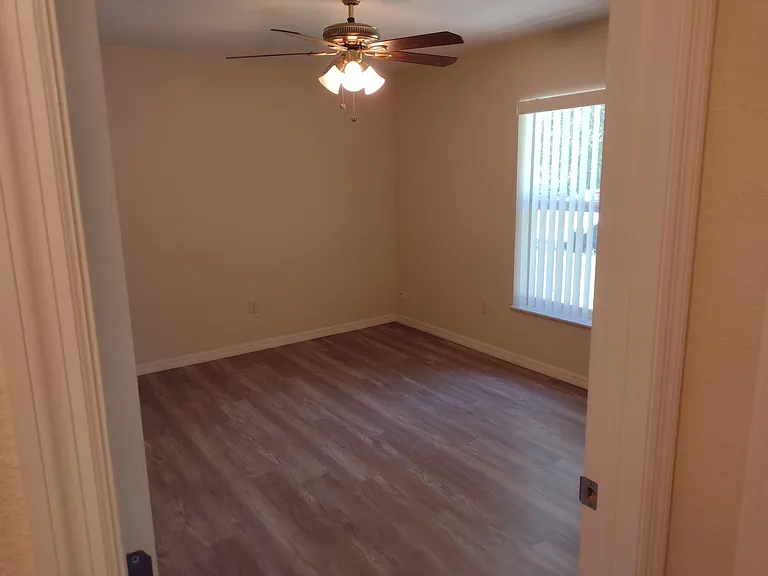 7396 Pond Cir — Photo 3