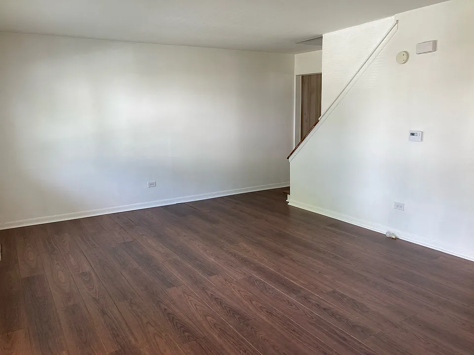 1296 Prairie Ave #D