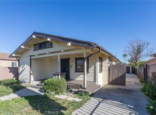 1305 W 90th Pl, Los Angeles, CA 90044