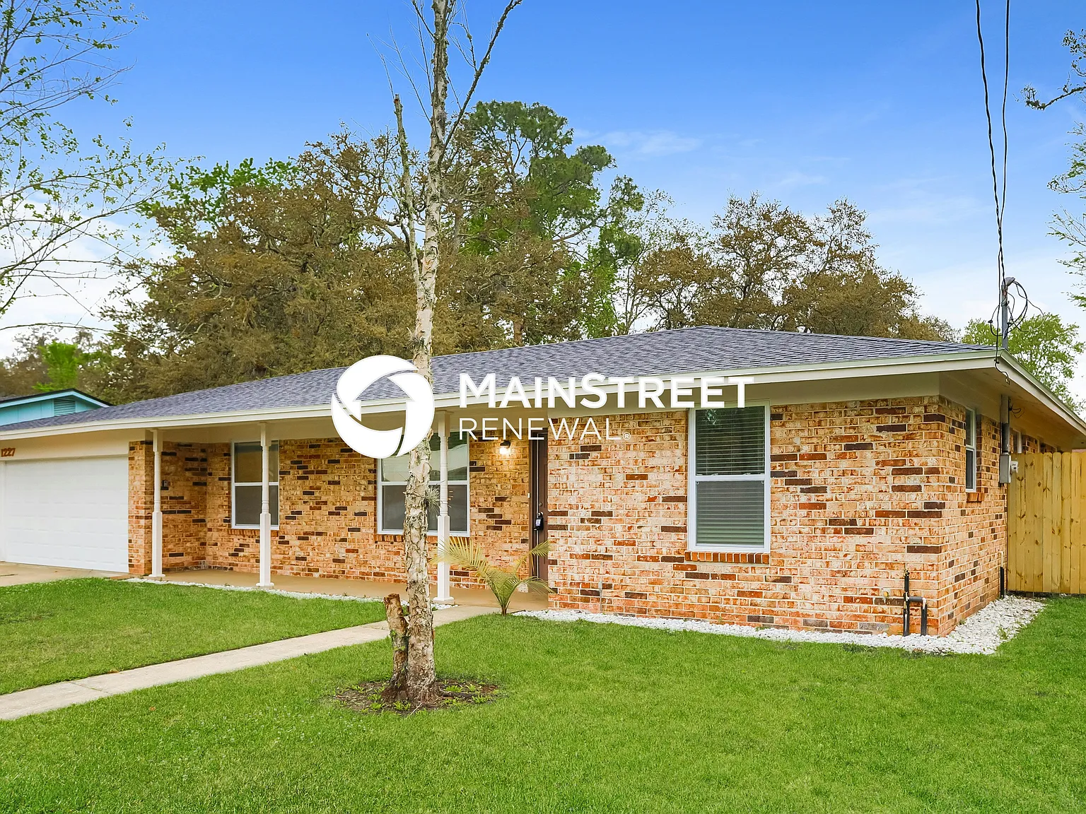 1227 Arbor Cir — Photo 4