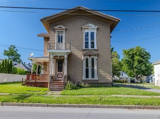 132 Chapel St, Canastota, NY 13032