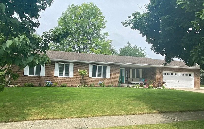 501 Watford Dr photo 1