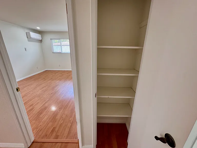 8434 Donovan St — Photo 5