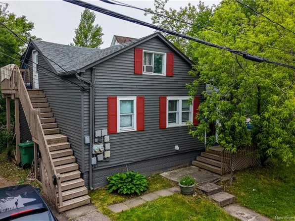 5 Storey Rd W, Moncton, NB E1A 2W6