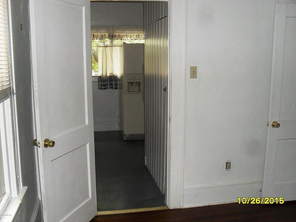 1st image of 3849 Herschel St