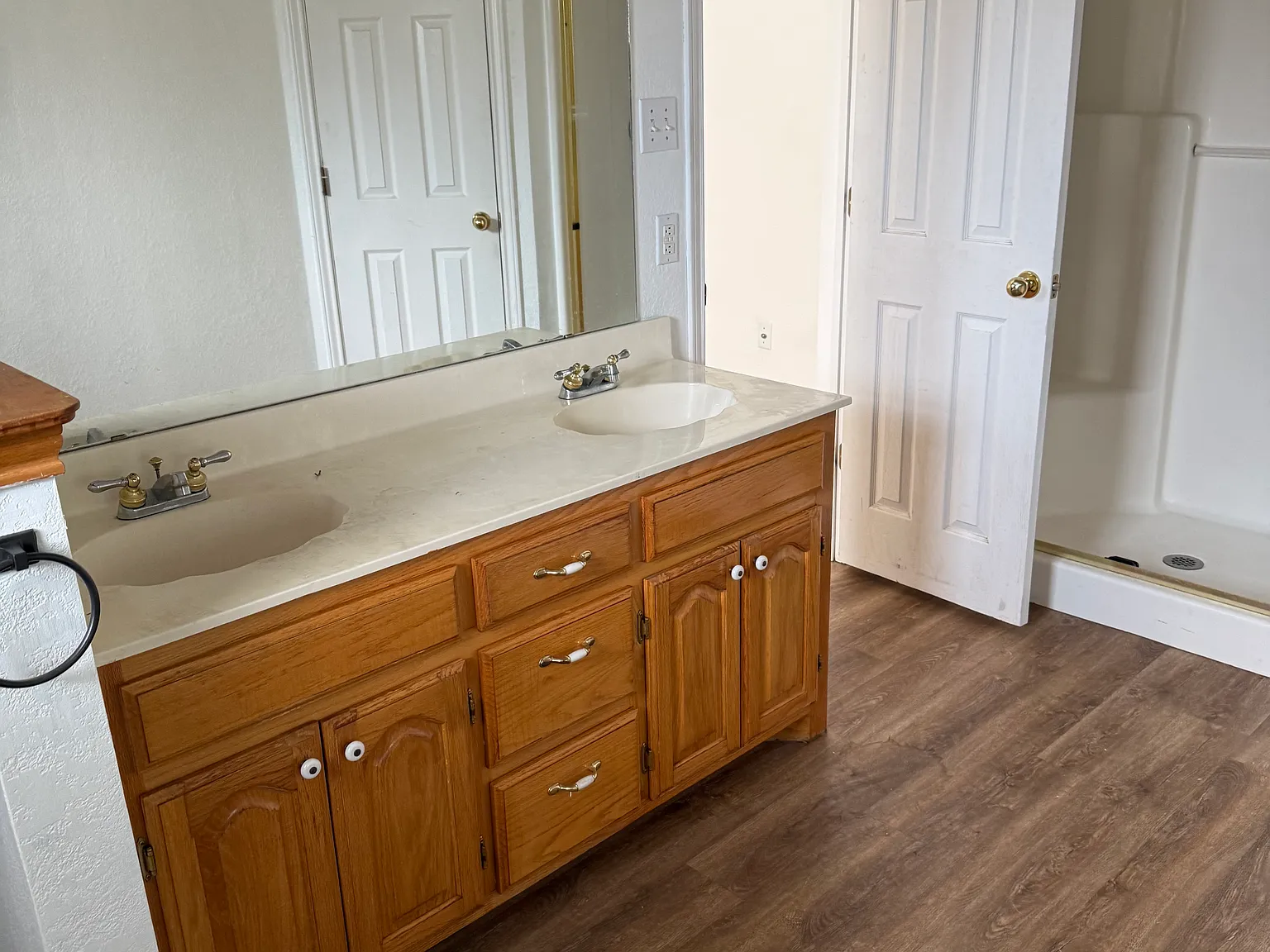 3 bed, 1730 sqft, $2,750 — Photo 2