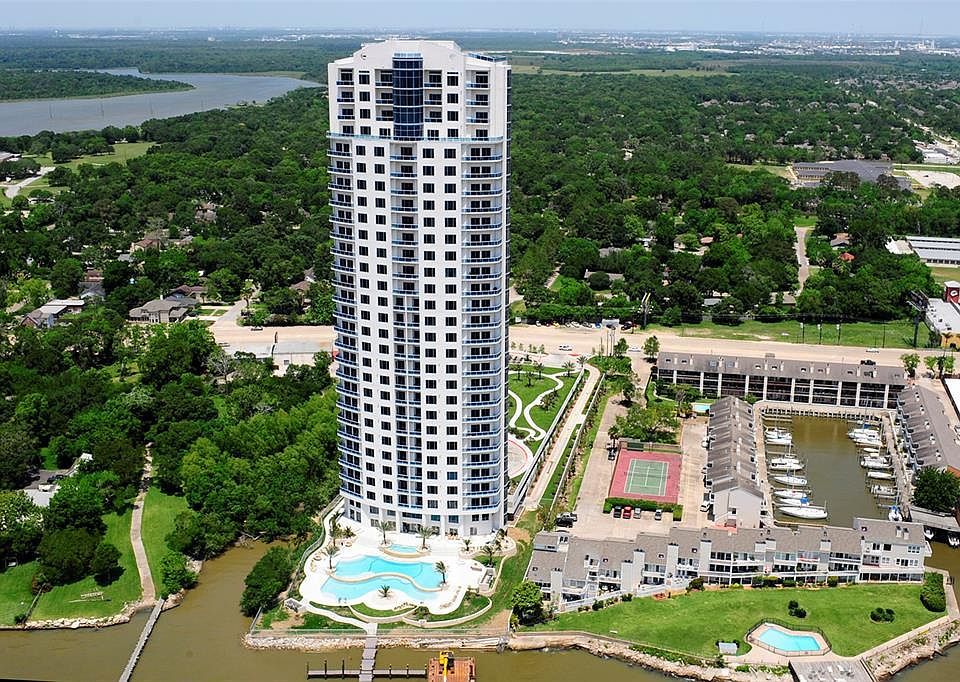1st image of 4821 Nasa Pkwy APT 8