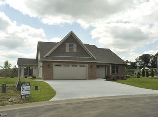 5235 Oriole Ct, Berlin, OH 44610