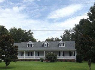 1254 Witty Dr, Summerton, SC 29148