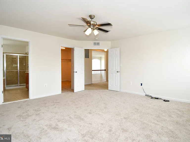 3082 American Eagle Blvd — Photo 24
