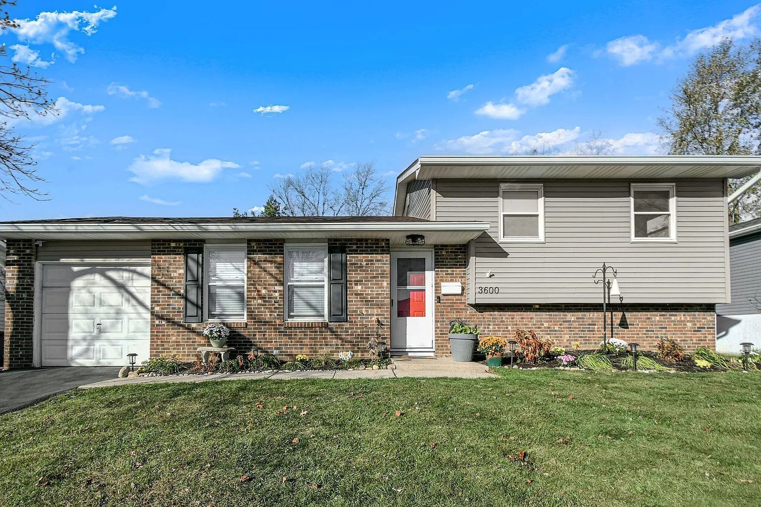 3600 Manila Dr photo 1