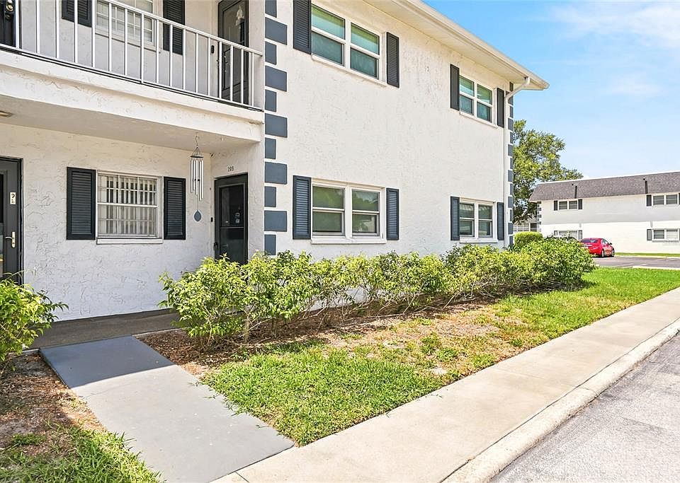 1st image of 202 46TH AVENUE TERRACE W UNIT #209