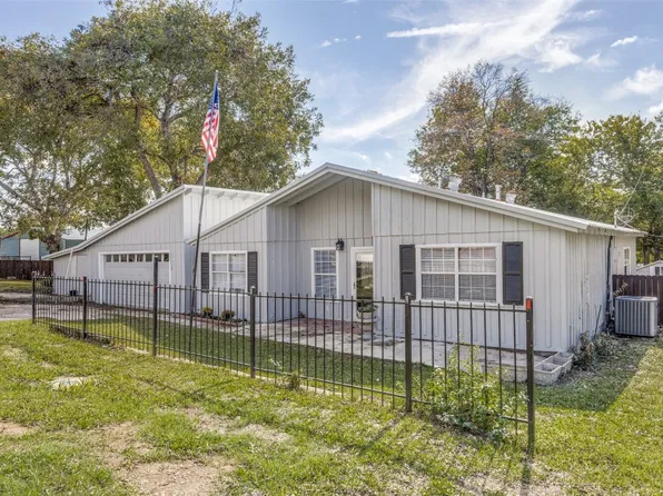 500 Rs County Rd #1622, Lone Oak, TX 75453