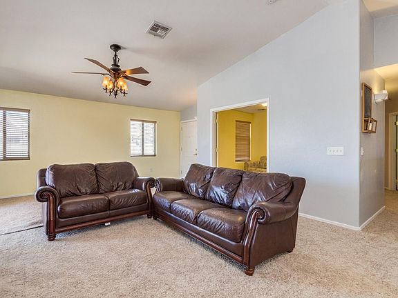 3rd image of 11069 W Golden Willow Dr