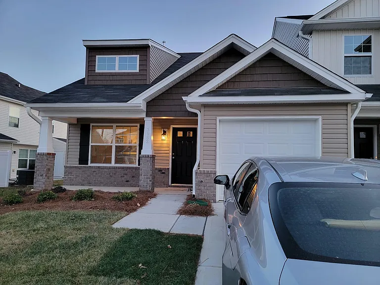 3862 Copperfield Ct — Photo 1