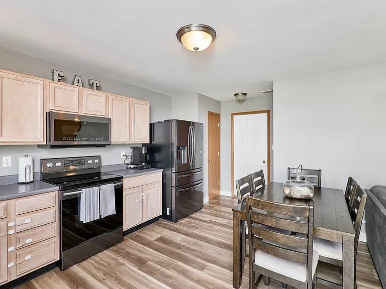 206 Waterside Crossing Ct — Photo 11