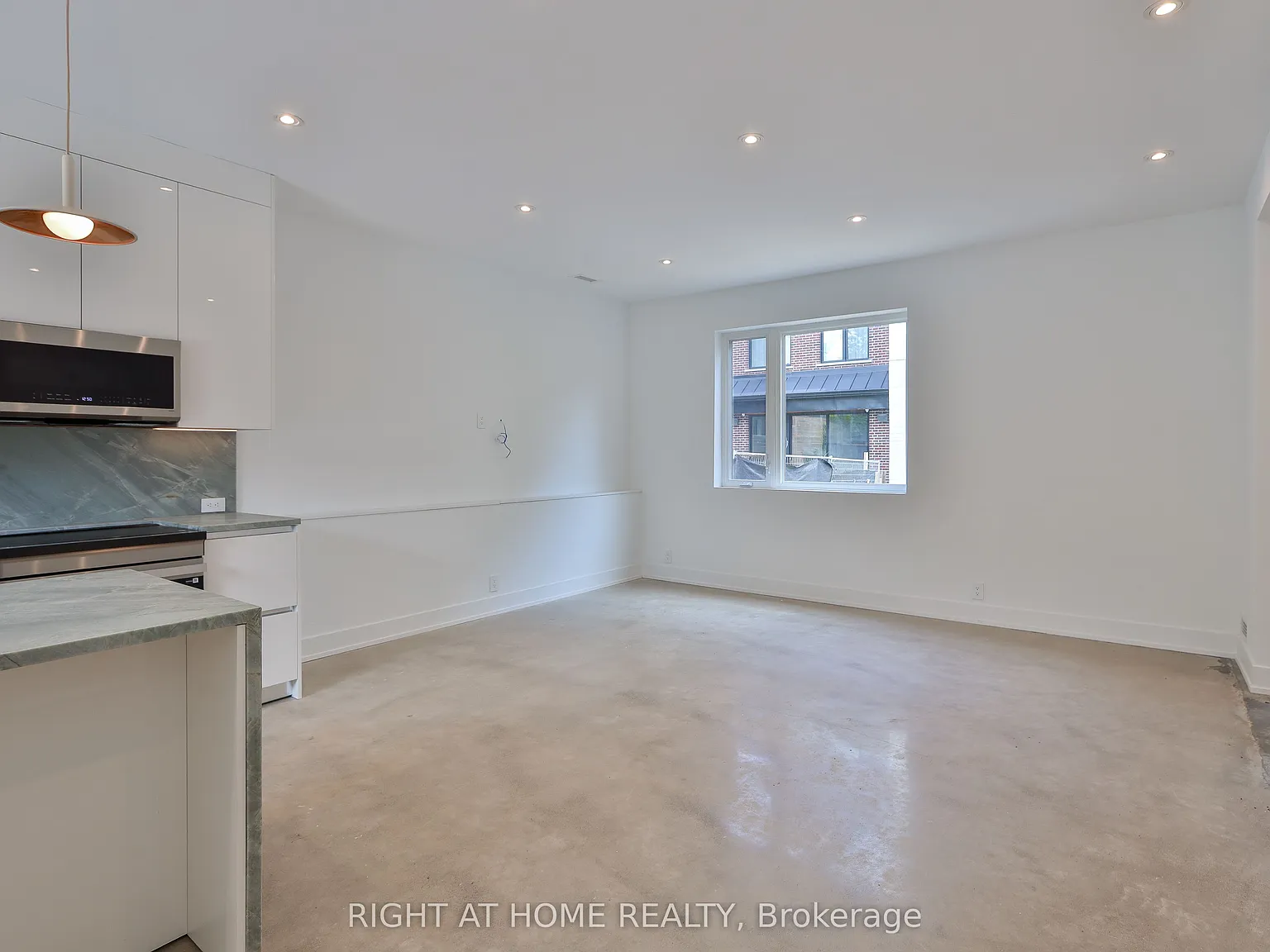 2 bed, $4,650 — Photo 3