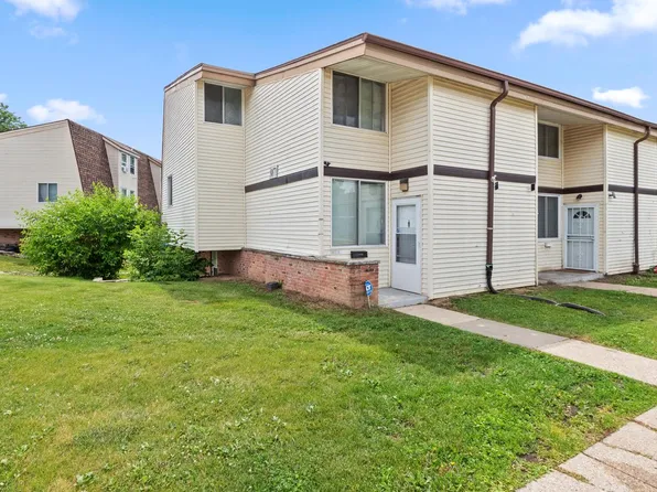 8871 North Swan ROAD #K, Milwaukee, WI 53224