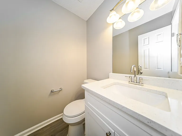 1205 Redbud Ct — Photo 15