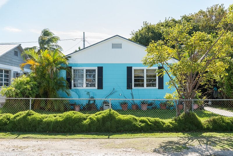 2nd image of 2112 Harris Ave
