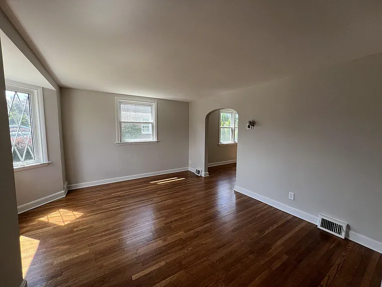105 Signal Rd — Photo 7