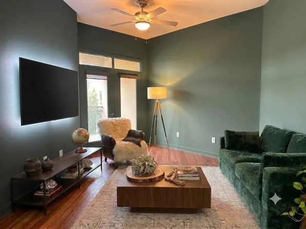 390 17th St NW Unit 6056, Atlanta, GA 30363