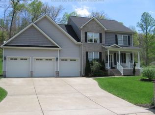 235 Killarney Rd, Winfield, WV 25213