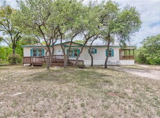 105 N Cougar Ave, Cedar park, TX 78613