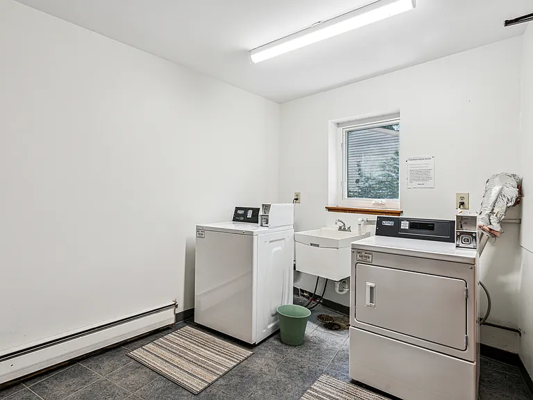 4516 Highway 7 — Photo 11
