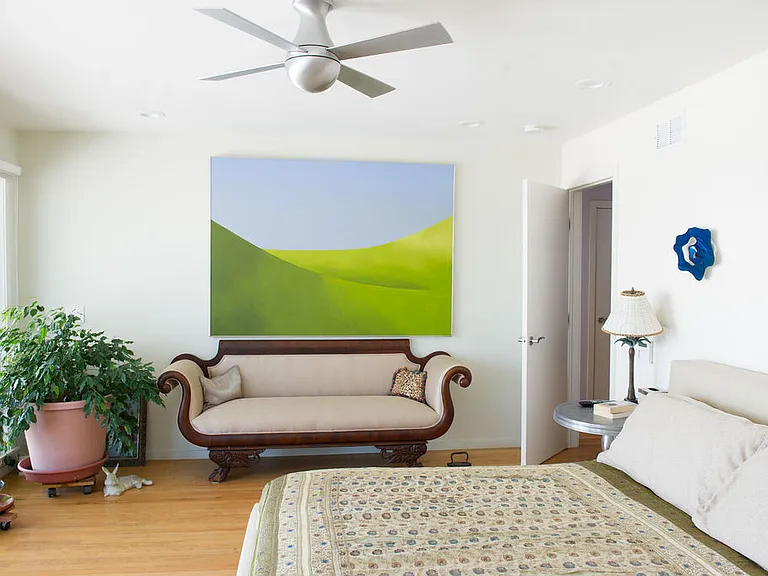 333 Dune Rd — Photo 9