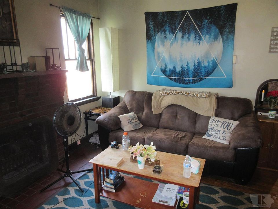 1217 Blondeau St Keokuk, IA, 52632 Apartments for Rent Zillow