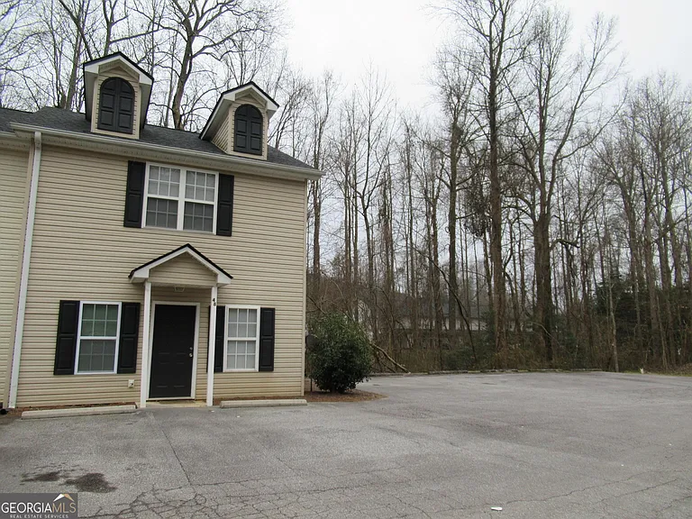 48 Cane Creek Cmns — Photo 3