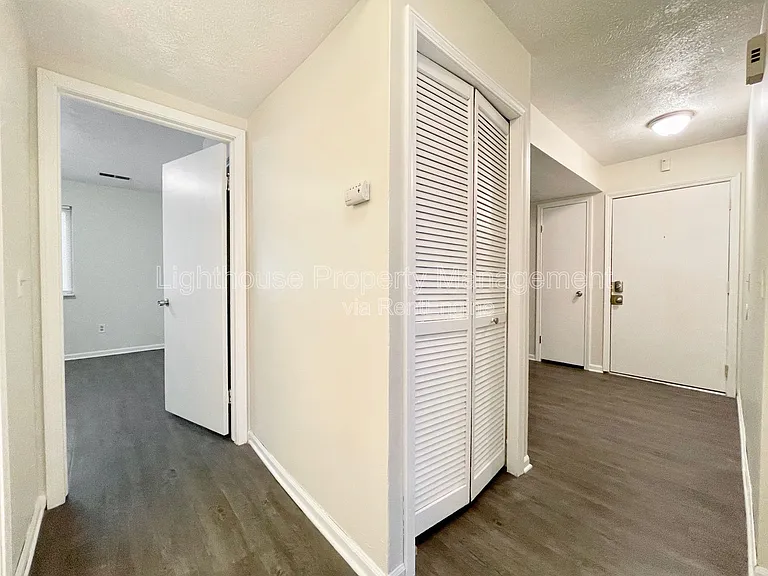 2972 Vineland Ave SE — Photo 10