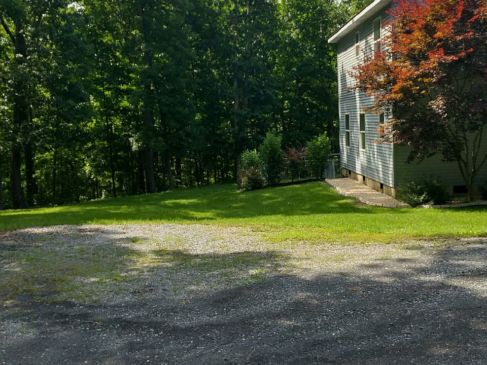 1st image of 850 Northwoods Dr