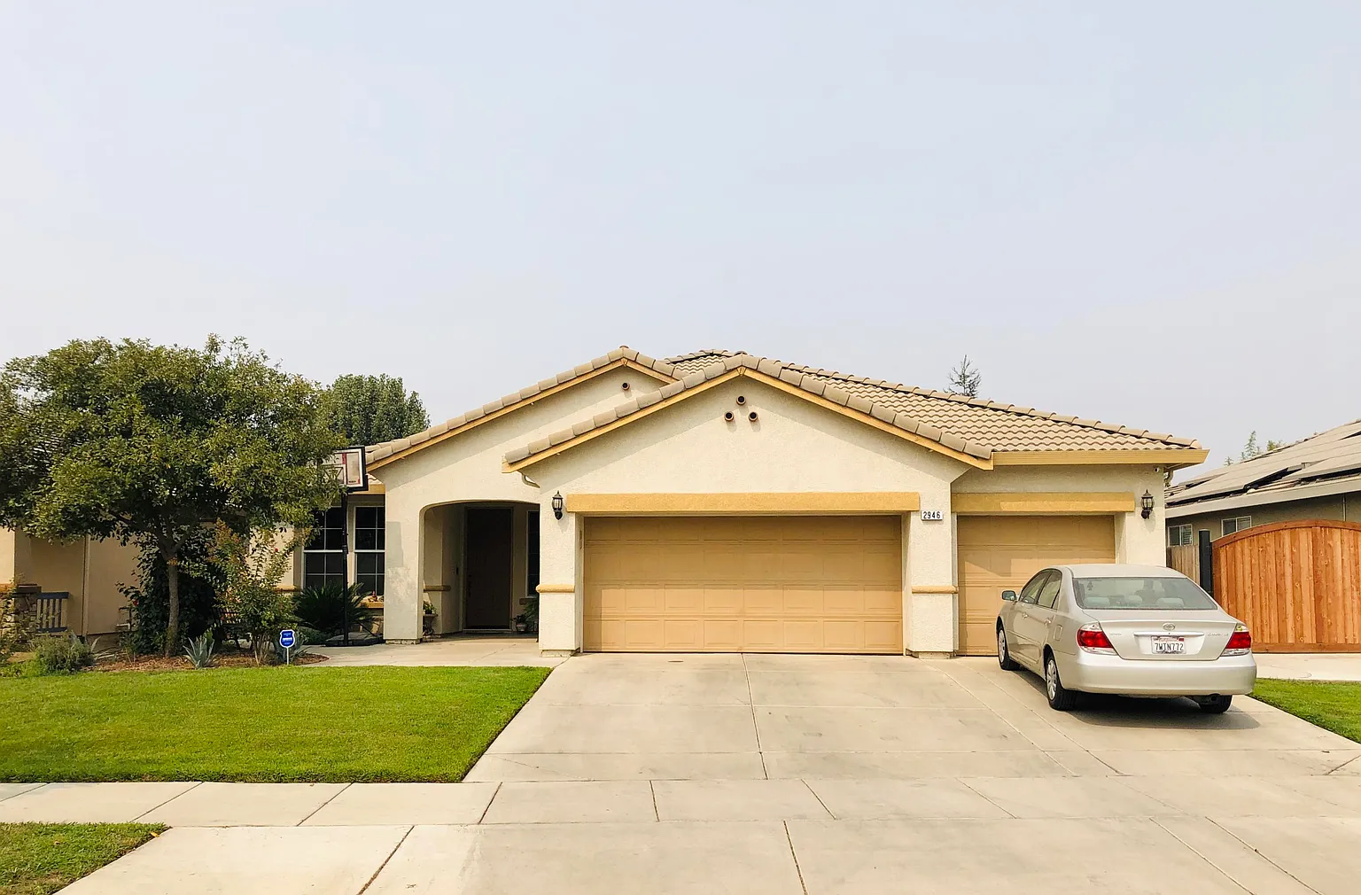 2946 W Vine Ave photo 1