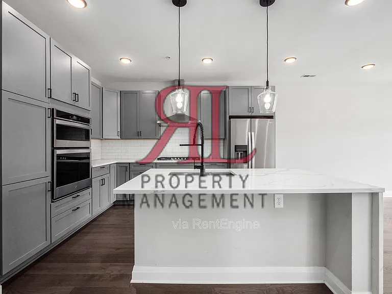 751 N 6th St #103 — Photo 21
