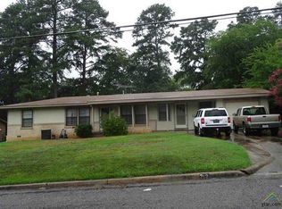 213 Mountain View Dr, Daingerfield, TX 75638